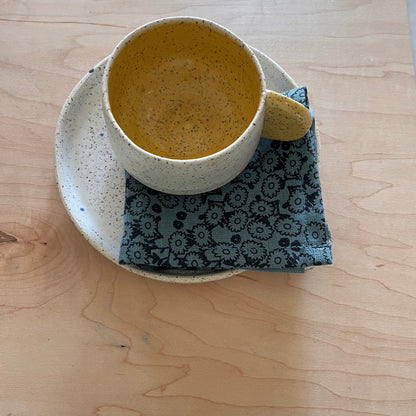 Linen: Blue Daisy Cocktail Napkin Set